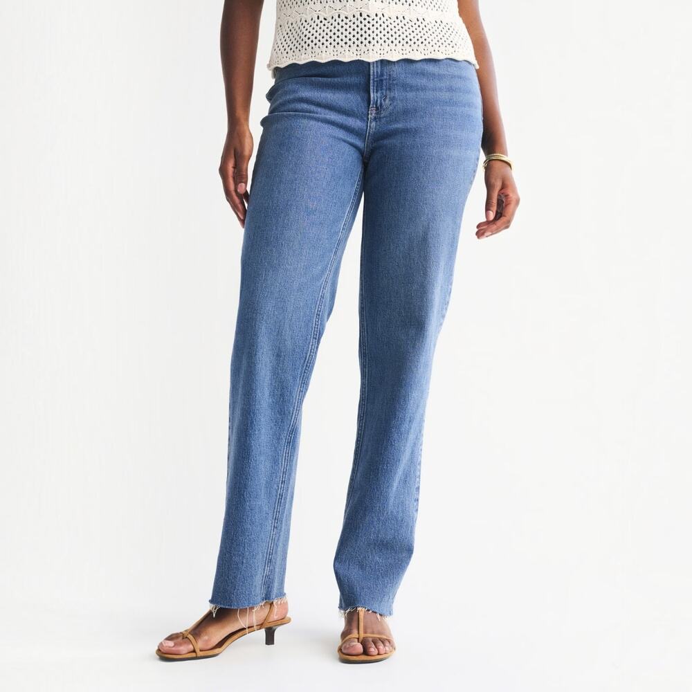 Abercrombie & Fitch 90's Straight Ultra High Rise Jeans Size 25/0 Short